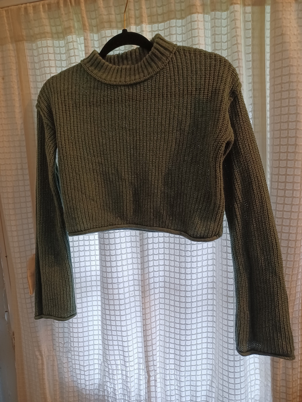 Wild Fable Cropped Ribbed Knit Sweater in Olive Green